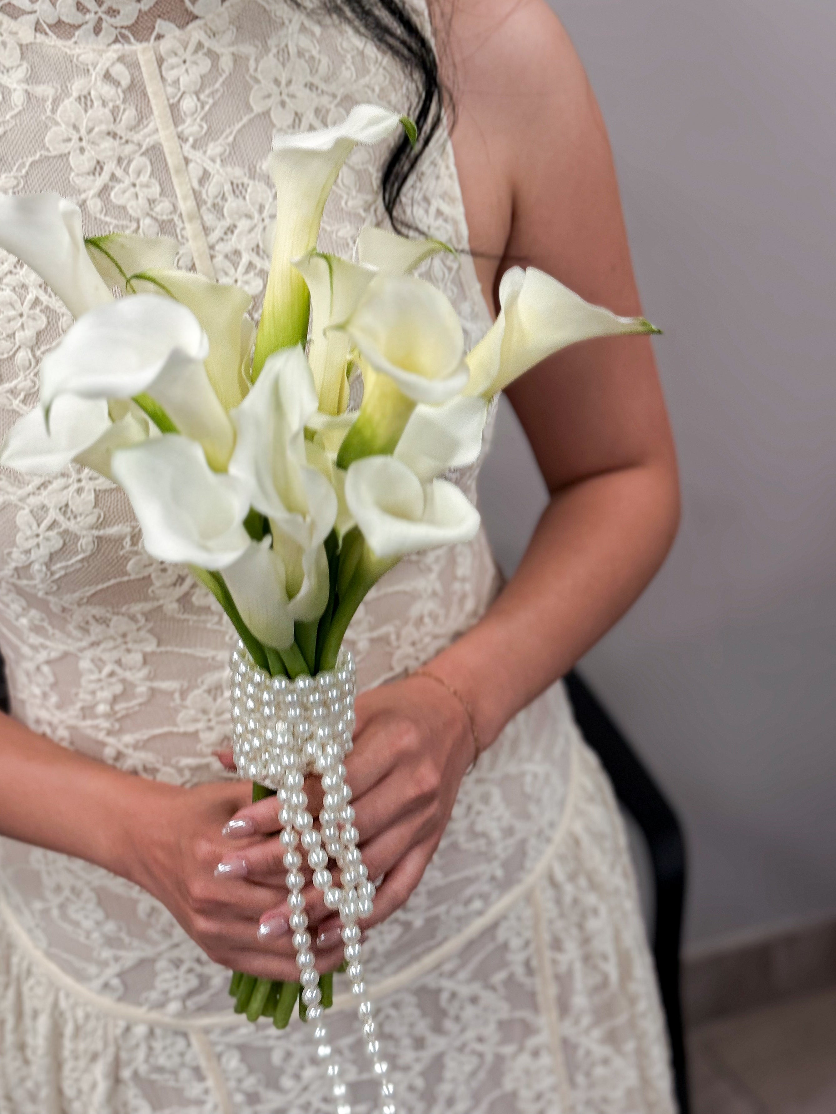 Sleek Calla Bouquet