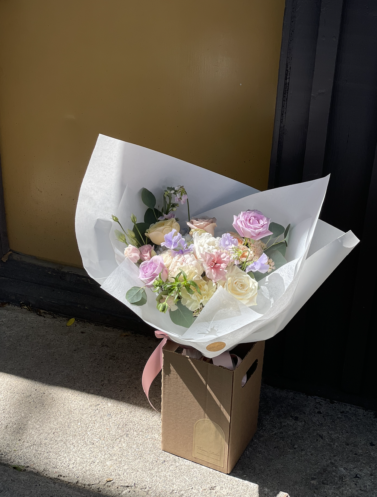 Lush Weekly Bouquet