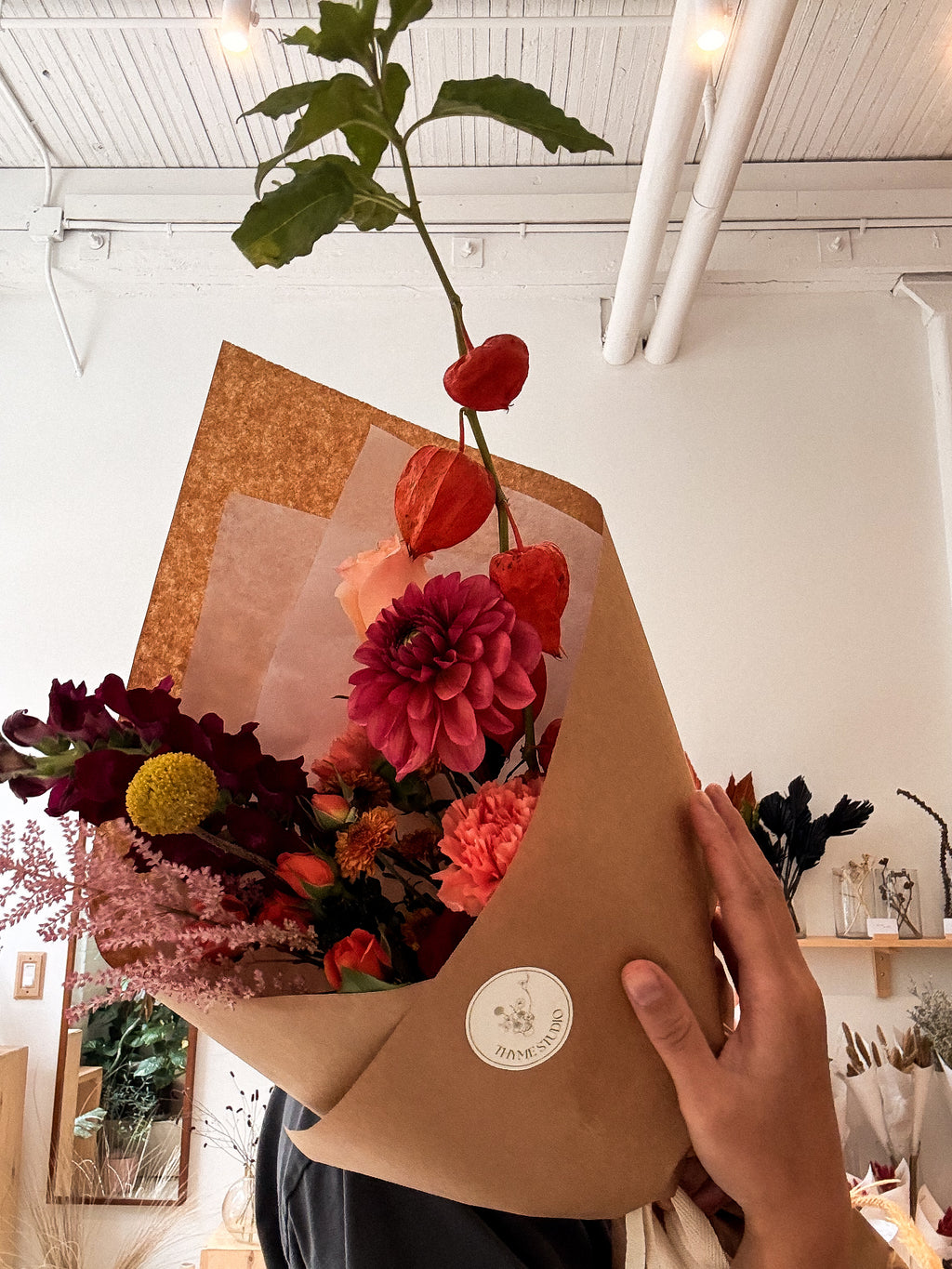 The Autumn Signature seasonal fall bouquet with fresh flowers in Thyme Studio’s airy, organic style
