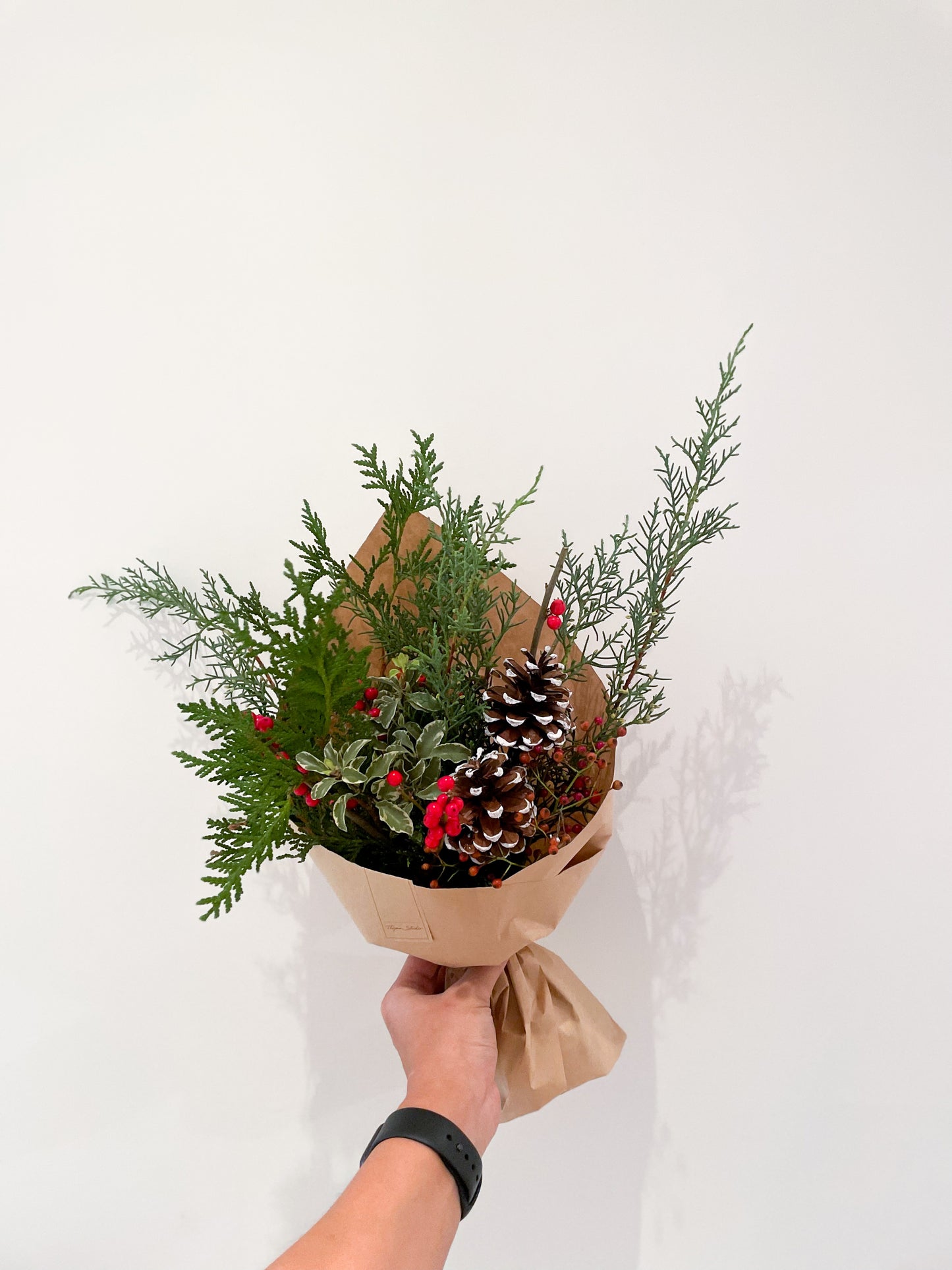 The Winter Radiant Bouquet (Mini)