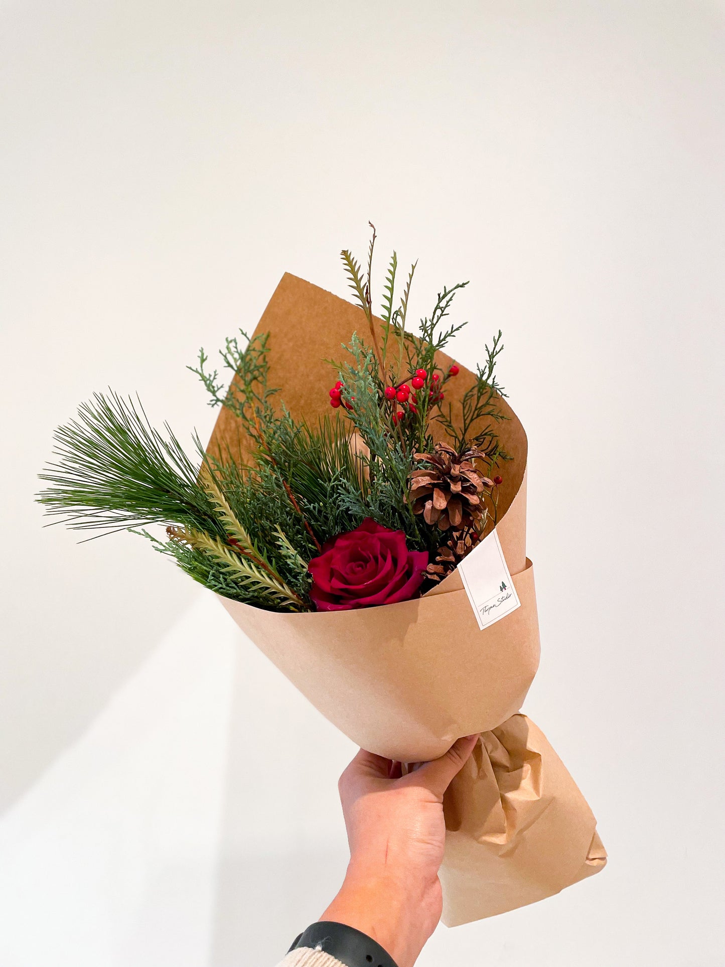 The Winter Radiant Bouquet (Mini)